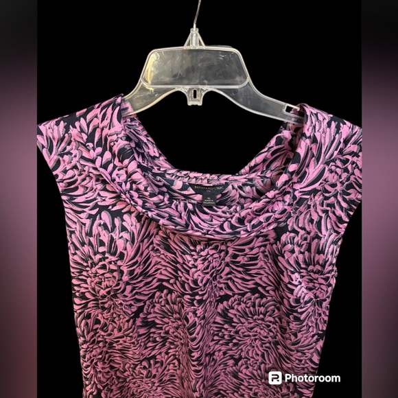 Stunning NWT Banana Republic Size XL Sleeveless Floral Top in Pink and Black - Picture 2 of 7
